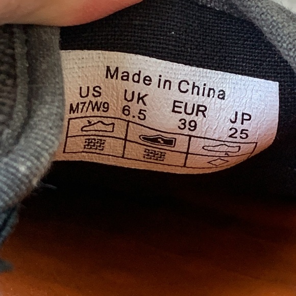 SoftScience Frisco Canvas Slip On Shoe - Picture 7 of 15